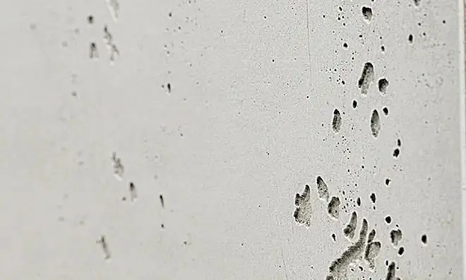 Кухонная задняя стенка в бетонном виде