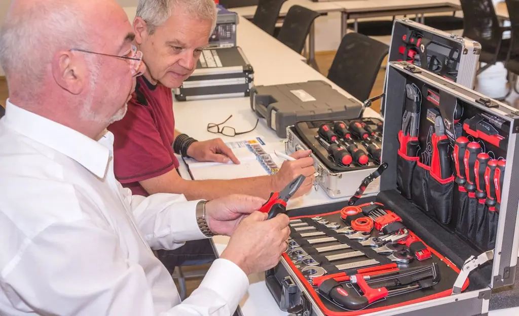 Тест инструмента