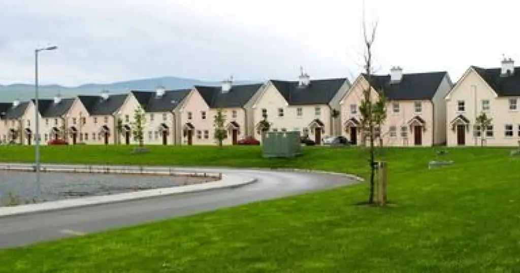 Строительство домов и риск землетрясений