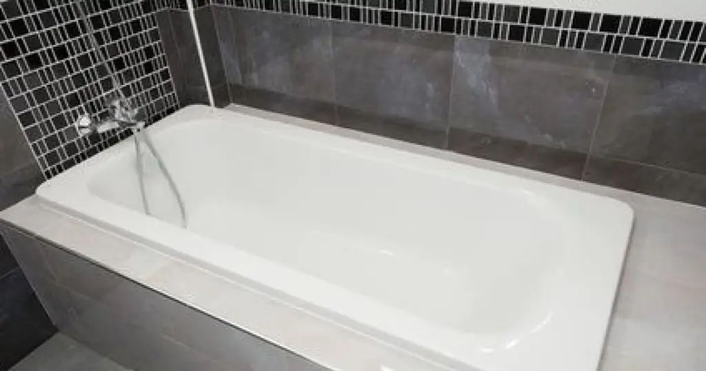 Ванна прямоугольной формы