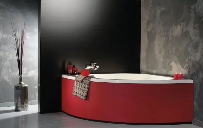 Угловая ванна от Espace Aubade &copy; Espace Aubade