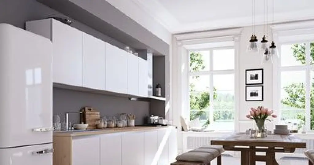 Какое покрытие стен для кухни ?