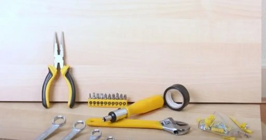 Toolbox: 10 предметов первой необходимости для мастера на все руки