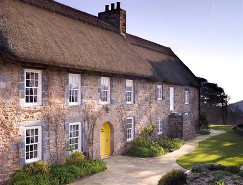 6 стильных идей входной двери