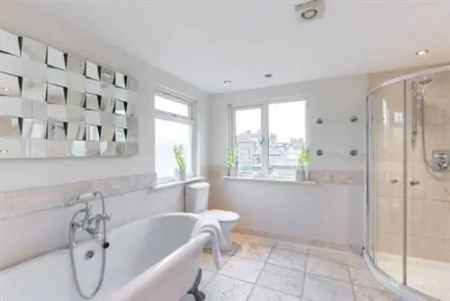 10 великолепных идей стеклянной плитки