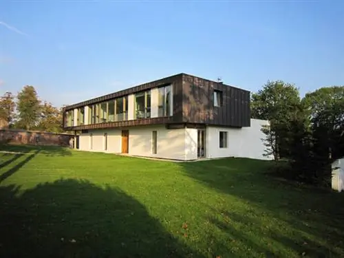 Левитирующий дом