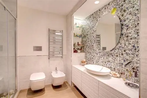 Сделай сам: освежите ванную комнату