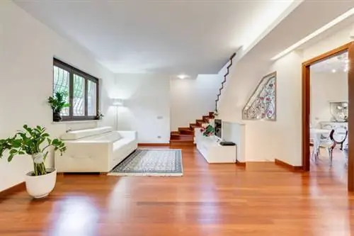 Сказочный современный белый дом