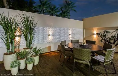 Удаление пятен с террасной доски