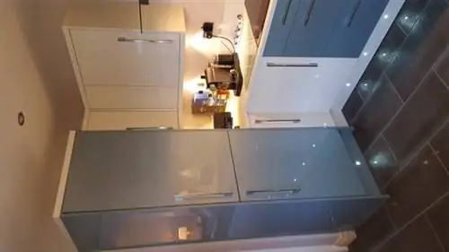 14 крутых дизайнерских приемов, которые помогут интегрировать холодильник в кухню