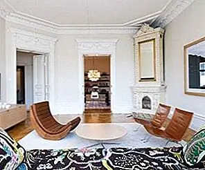 Яркая и уютная трехкомнатная квартира в Стокгольме