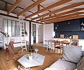 Квартира в Париже получает свежий вид после ремонта