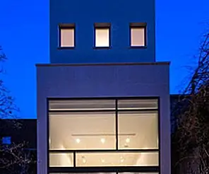 Величие и драма объединены в Нью-Йорке Современный таунхаус