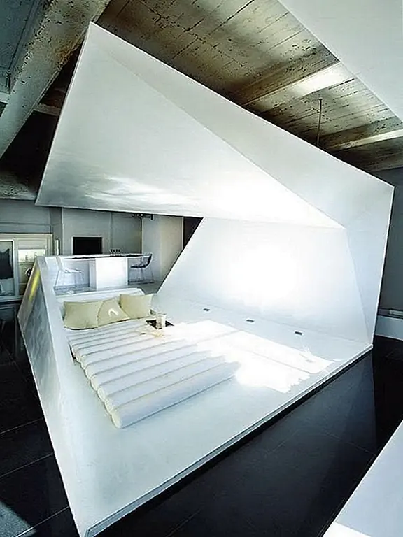 Игра с космическим восприятием: Невероятная «Сложенная» квартира