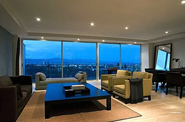 Современная квартира Las Flores в Мехико