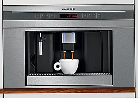 Топ-5 встроенных кофе-машин, которые облегчают жизнь