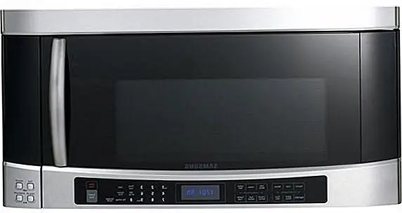 Наш второй выбор - менее дорогая микроволновая печь, которая обещает большие результаты. Так же, как наш первый выбор, у этого есть большая полость печи, и это также очень легко использовать. Кроме того, эта конкретная модель имеет простой датчик, который позволяет экономить время, устраняя программирование. Кроме того, печь удаляет запахи эффективно и тихо, поэтому вам не нужно оставлять дверь открытой, чтобы сделать это. Доступно за 399 долларов.