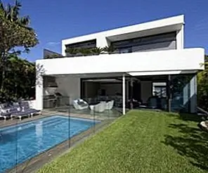 Z House, еще один впечатляющий современный дом в Bellevue Hill