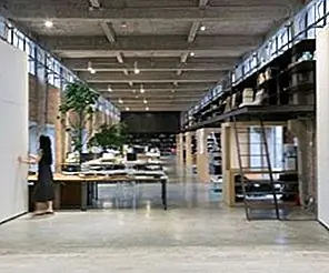 Силос на пивной фабрике 1960-х годов превратился в мастерскую