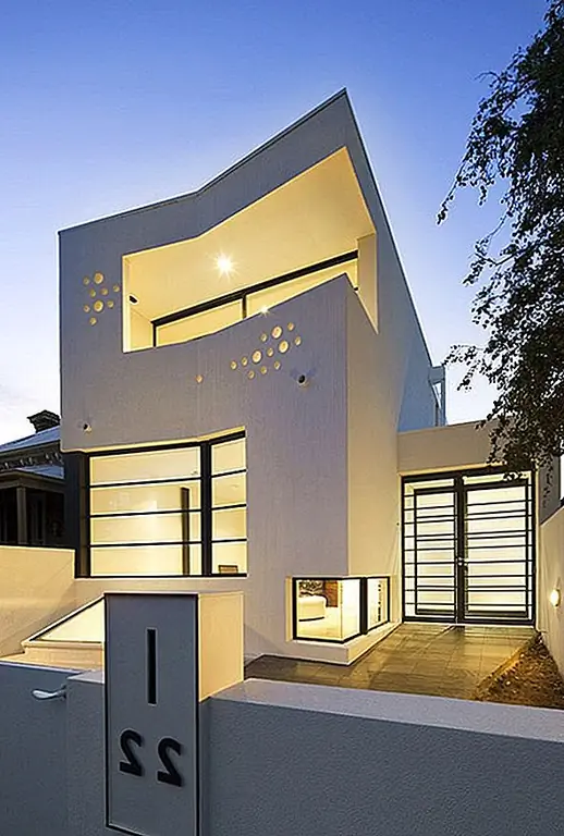 Детская кроватка с интригующей архитектурой в Мельбурне