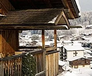 Очаровательный Le Chalet Zannier во французских Альпах