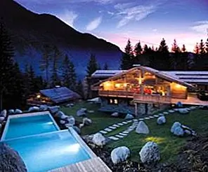 Роскошное французское шале, которое может быть арендодателем в долине Шамони