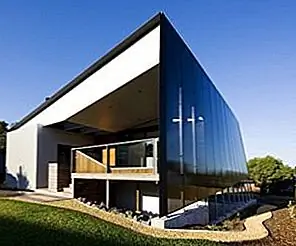 Современное отступление, расположенное на австралийской береговой линии