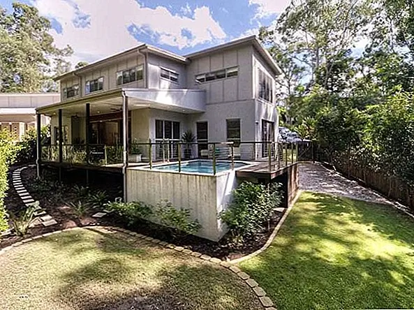 Семейный отдых в купол-де-сак в Часовне Хилл Брисбена