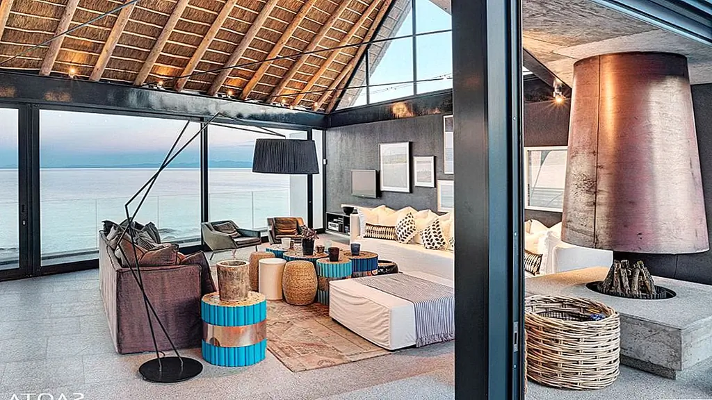 Впечатляющий отдых в Южной Африке, обрамляющий отдаленные горы