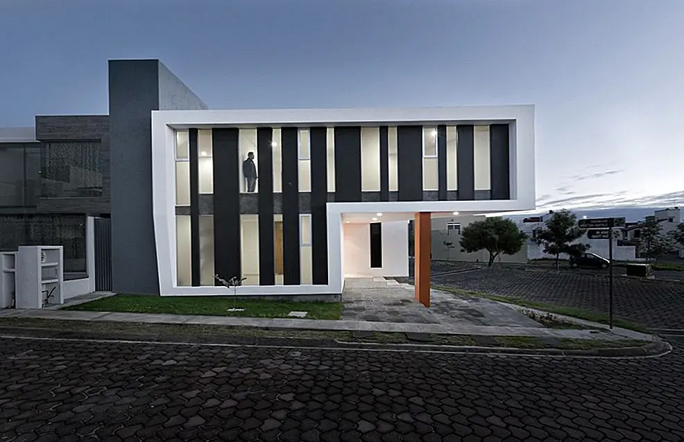 Впечатляющий Z-образный дом в Мексике от NonWarp