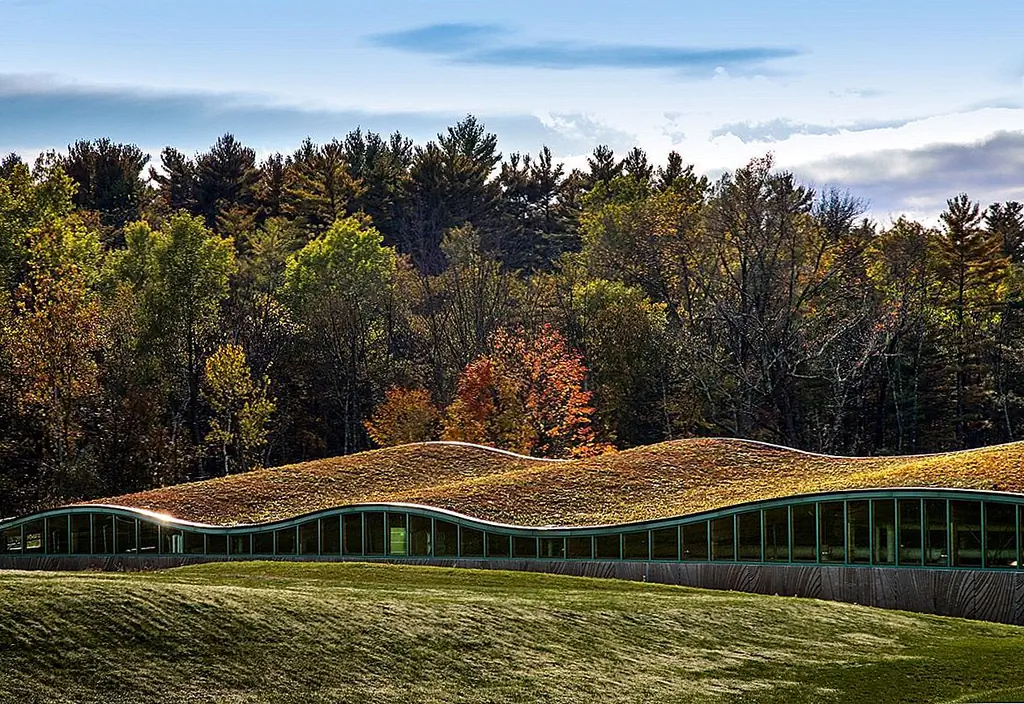 Проект гениальной электростанции, представляющий зеленый профиль с неравномерностью в США