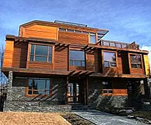 Сложный дом Маддока в Калгари, Канада