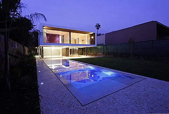 Интригующая архитектурная деталь, продемонстрированная Casa Casuarinas в Лиме, Перу