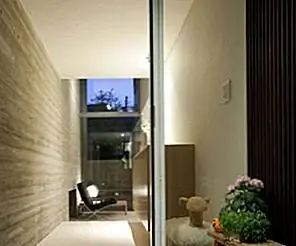 Современная минималистическая резиденция в Токио