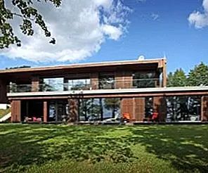 Дом отдыха для семьи из пяти человек в озере Алукснес