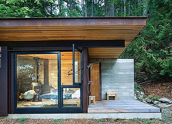 Идеальный отход Бакалавра: Остров Солт-Спринг-Кабан