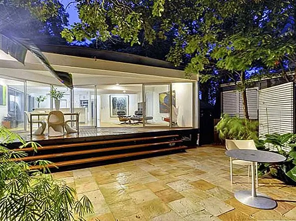 Резиденция в Австралии с более чем 50 процентами экстерьера из стекла