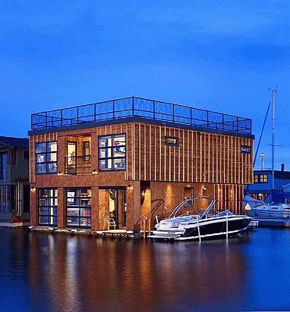 Сиэтл увиден с точки зрения перспективы: плавающий дом на озере