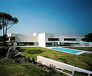 Дом в Посуэло-де-Аларкон от A-cero Architects