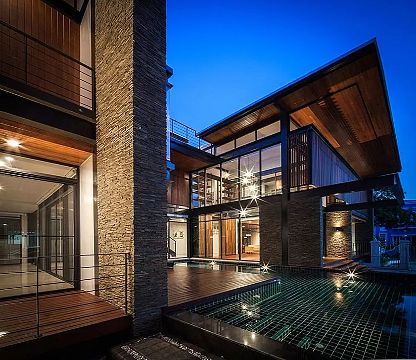 Удивительный дом моста в Таиланде, в котором есть семья с двумя поколениями