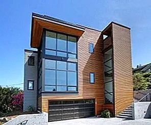 Дом, расположенный на вершине холма королевы Анны в Сиэтле, штат Вашингтон