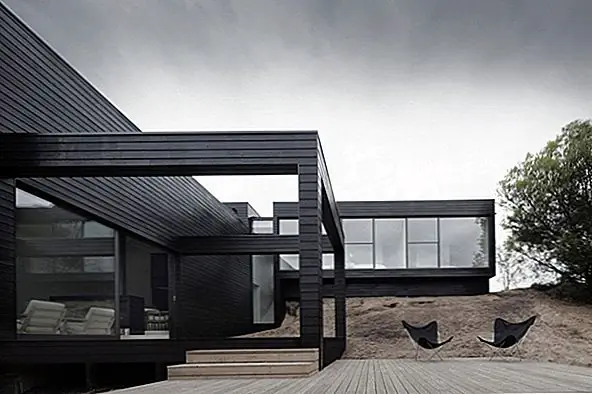 Резиденция Ridge Road - это заведение, которое прекрасно интегрируется в ландшафт полуострова