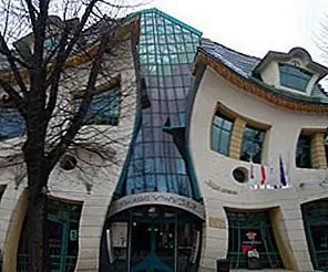 15 Необычных зданий вокруг света