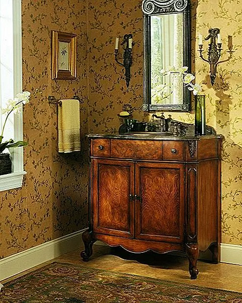 Антикварный шкаф для раковины