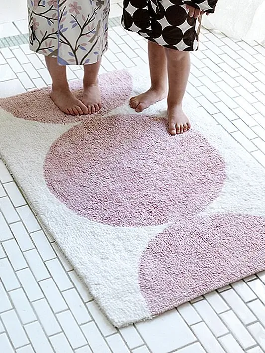 Точечный коврик для ванны для ванной комнаты от студии Dwell