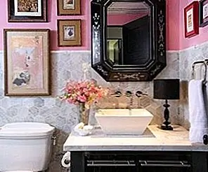 Как украсить розовую ванную комнату