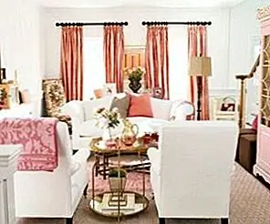 Розовая гостиная