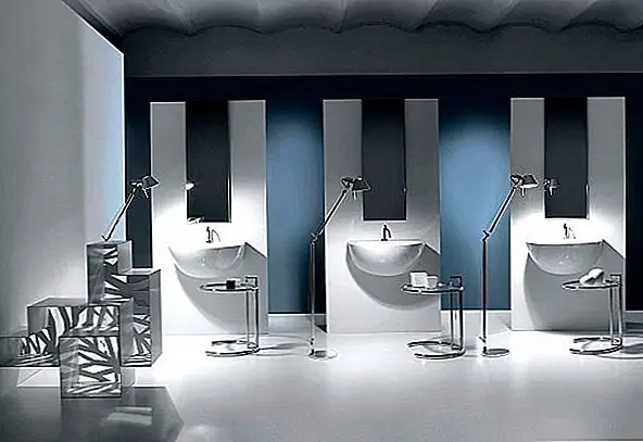 Для унитаза была внедрена новая технология, состоящая из очень эффективной системы промывки, которая резко сокращает потребление воды. Эта система предлагает выбор между частичным разрядом с 3 литрами воды или общим объемом сброса с 4,5 литрами по сравнению с обычным количеством 9 литров жидкости. Еще одна современная особенность этой унитаза - это специальная скользящая петля, которая позволяет снимать сиденье, просто поднимая его и заменяя его одним щелчком, делая уборку намного проще. Возьмите ее как как вы хотите, и назовите его, как вам может понравиться, но эта коллекция объектов santary поистине прекрасна и гладкая. Прекрасно подходит для классического современного дизайна.