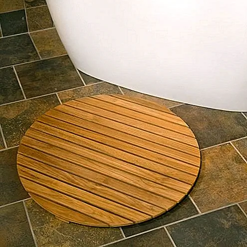 Последняя модель - Тик Вуд Круглый Матрат для душа. Он выполнен из натурального дерева из тикового дерева и имеет гладкую шлифовальную поверхность и круглую форму. Коврик имеет диаметр 30 дюймов и высоту 1-1 / 4 дюйма. Он имеет натуральную отделку, а древесина медового цвета и вскрыта. Он универсален и прост и может быть предъявлен иск в помещении и на открытом воздухе. Цена предоставляется по запросу.