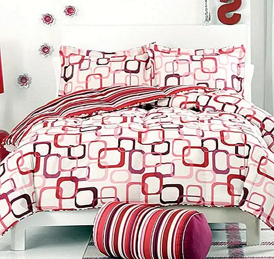 Геометрические формы на постельных принадлежностях